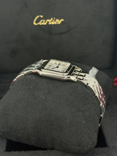 Carica l'immagine nel visualizzatore di Gallery, Cartier Panthére medium WSPN0015 year 2026 full set LIKE NEW