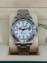 Carica l'immagine nel visualizzatore di Gallery, Rolex Explorer II ref. 226570 year 2023 full set