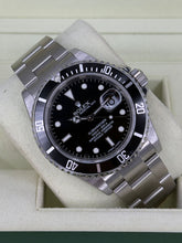 Carica l'immagine nel visualizzatore di Gallery, Rolex Submariner Date 16610 year 2011 full set NOS Stickers