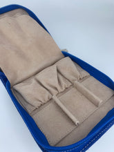 Carica l'immagine nel visualizzatore di Gallery, Astuccio luxury porta orologi Biondo 6 posti blu