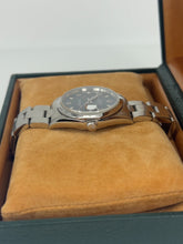 Carica l'immagine nel visualizzatore di Gallery, Rolex oyster Perpetual Date ref. 15200 year 1999 full set