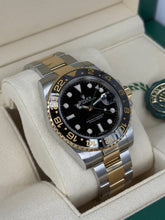 Carica l'immagine nel visualizzatore di Gallery, Rolex GMT-Master II 116713LN year 2017 full set