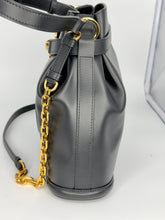 Carica l'immagine nel visualizzatore di Gallery, Borsa Media C’est Dior autunno 2023