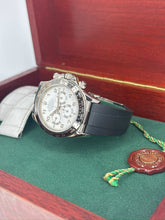 Carica l'immagine nel visualizzatore di Gallery, Rolex Daytona 18k white gold ref. 16519 year 1998