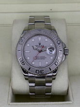 Carica l'immagine nel visualizzatore di Gallery, Rolex Yacht-Master Platinium Bezel ref. 16622 year 2005 full set