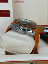 Carica l'immagine nel visualizzatore di Gallery, Omega Seamaster Planet Ocean ref. 23232462101001 year 2012 full set