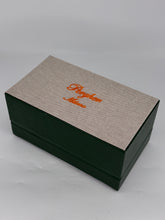 Carica l'immagine nel visualizzatore di Gallery, Box luxury porta orologi Biondo 3 posti verde scuro