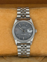 Carica l'immagine nel visualizzatore di Gallery, Rolex Datejust 36mm Dial Tapisserie ref. 16220 year 1991 full set