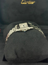 Carica l'immagine nel visualizzatore di Gallery, Cartier Panthère small WSPN0013 year 2026 full set LIKE NEW