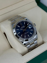 Carica l'immagine nel visualizzatore di Gallery, Rolex Datejust 126300 year 2018 full set