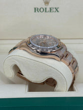 Carica l'immagine nel visualizzatore di Gallery, Rolex Daytona sundust baguette dial ref. 116505 year 2022 full set