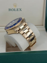 Carica l'immagine nel visualizzatore di Gallery, Rolex Sea-Dweller Deepsea 136668LB Year 2025 full set