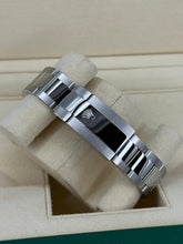 Carica l'immagine nel visualizzatore di Gallery, Rolex Datejust 36mm Wimbledon ref. 124273 year 2022 full set