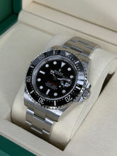 Carica l'immagine nel visualizzatore di Gallery, Rolex Sea-Dweller Single Red 126600 year 2025 full set LIKE NEW