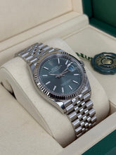 Carica l'immagine nel visualizzatore di Gallery, Rolex Datejust 36mm mint dial 126234 year 2025 full set