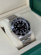Carica l'immagine nel visualizzatore di Gallery, Rolex Sea-Dweller Single Red 126600 year 2025 full set LIKE NEW