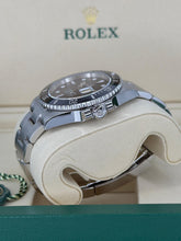 Carica l'immagine nel visualizzatore di Gallery, Rolex Submariner Date 126610LN year 2026 full set LIKE NEW