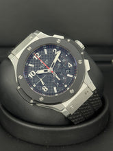 Carica l'immagine nel visualizzatore di Gallery, Hublot Big Bang Carbon fiber dial ref. 301.SB.131.RX full set