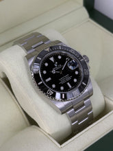 Carica l'immagine nel visualizzatore di Gallery, Rolex Submariner Date 116610LN year 2013 full set
