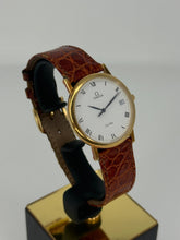 Carica l'immagine nel visualizzatore di Gallery, Omega De Ville vintage in oro giallo 18KT 32mm quartz