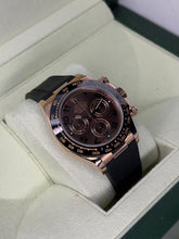 Carica l'immagine nel visualizzatore di Gallery, Rolex Daytona chocolate 116515LN year 2012 full set