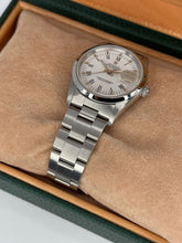 Carica l'immagine nel visualizzatore di Gallery, Rolex Oyster Perpetual Date ref. 15200 year 2005 full set