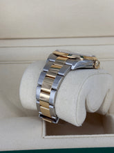 Carica l'immagine nel visualizzatore di Gallery, Rolex Explorer I ref. 124273 year 2022 full set