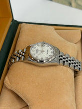 Carica l'immagine nel visualizzatore di Gallery, Rolex Datejust 31mm ref. 68274 year 1994 full set