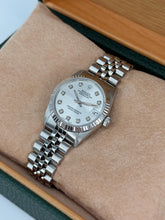 Carica l'immagine nel visualizzatore di Gallery, Rolex Datejust 31 ref. 68274 year 1991 full set