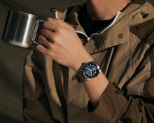 Carica l'immagine nel visualizzatore di Gallery, Citizen solo tempo Super Titanio Eco-Drive BM8560-37L