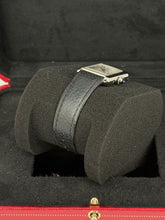 Carica l'immagine nel visualizzatore di Gallery, Cartier Tank Solo Small Quartz WSTA0042 year 2021 full set