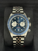 Carica l'immagine nel visualizzatore di Gallery, Tudor Black Bay Chrono Blu 79360B year 2024 full set LIKE NEW