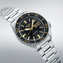 Carica l'immagine nel visualizzatore di Gallery, Seiko 5 Sport Nero Oro SRPK99K1