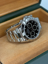Carica l'immagine nel visualizzatore di Gallery, Rolex Daytona 116520 year 2004 full set