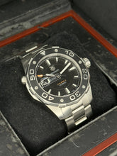 Carica l'immagine nel visualizzatore di Gallery, Tag Heuer Acquaracer calibre 5 500M ref. WAJ2110 year 2012 full set