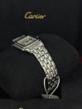 Carica l'immagine nel visualizzatore di Gallery, Cartier Panthère medium WSPN0015 year 2026 full set LIKE NEW