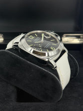 Carica l'immagine nel visualizzatore di Gallery, Panerai Luminor Marina Automatic PAM00104 year 2009 full set