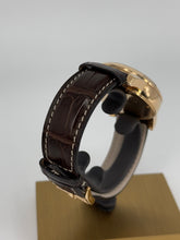 Carica l'immagine nel visualizzatore di Gallery, Eberhard & Co. Chrono 4 ref. 30058 18K yellow gold