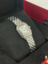 Carica l'immagine nel visualizzatore di Gallery, Cartier Panthère small WSPN0013 year 2026 full set LIKE NEW