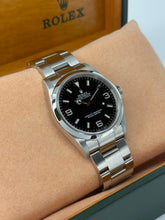 Carica l'immagine nel visualizzatore di Gallery, Rolex Explorer ref. 114270 year 2001 full set