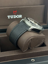 Carica l'immagine nel visualizzatore di Gallery, Tudor Black Bay Heritage 79220N year 2016 full set