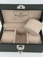 Carica l'immagine nel visualizzatore di Gallery, Box luxury porta orologi Biondo 3 posti nera