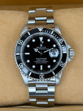 Carica l'immagine nel visualizzatore di Gallery, Rolex Submariner Date 16610 year 1990 full set