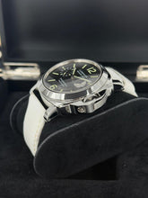 Carica l'immagine nel visualizzatore di Gallery, Panerai Luminor Marina Automatic PAM00104 year 2009 full set