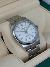 Carica l'immagine nel visualizzatore di Gallery, Rolex Oyster Perpetual 114300 year 2019 full set