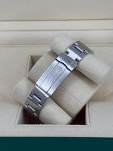 Carica l'immagine nel visualizzatore di Gallery, Rolex Oyster Perpetual 31mm ref. 177200 year 2015 full set