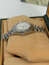 Carica l'immagine nel visualizzatore di Gallery, Rolex Datejust 31mm ref. 68274 year 1994 full set