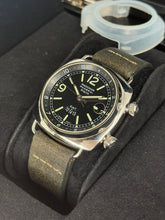 Carica l'immagine nel visualizzatore di Gallery, Panerai Radiomir GMT Alarm PAM00098 year 2004 full set