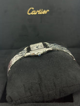Carica l'immagine nel visualizzatore di Gallery, Cartier Panthère small WSPN0013 year 2026 full set LIKE NEW