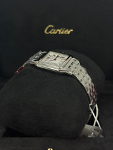Carica l'immagine nel visualizzatore di Gallery, Cartier Panthère medium WSPN0015 year 2026 full set LIKE NEW